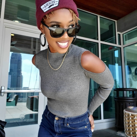 Impress Me - Open Shoulder Top Gray FINAL SALE - Picture 3 of 7